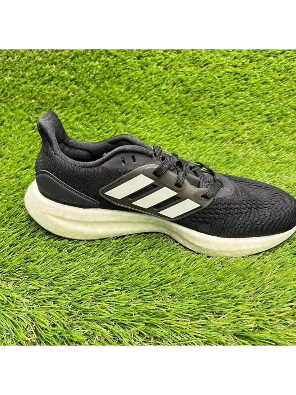 Adidas PureBoost 22 Mens Size 6 Black White Athletic Running Shoes Sneakers